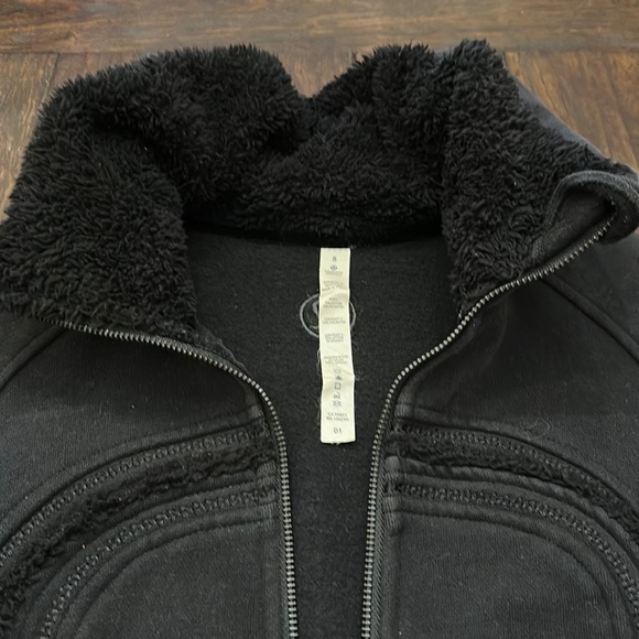 Lululemon Scuba. Black Size 8 - Picture 1 of 5